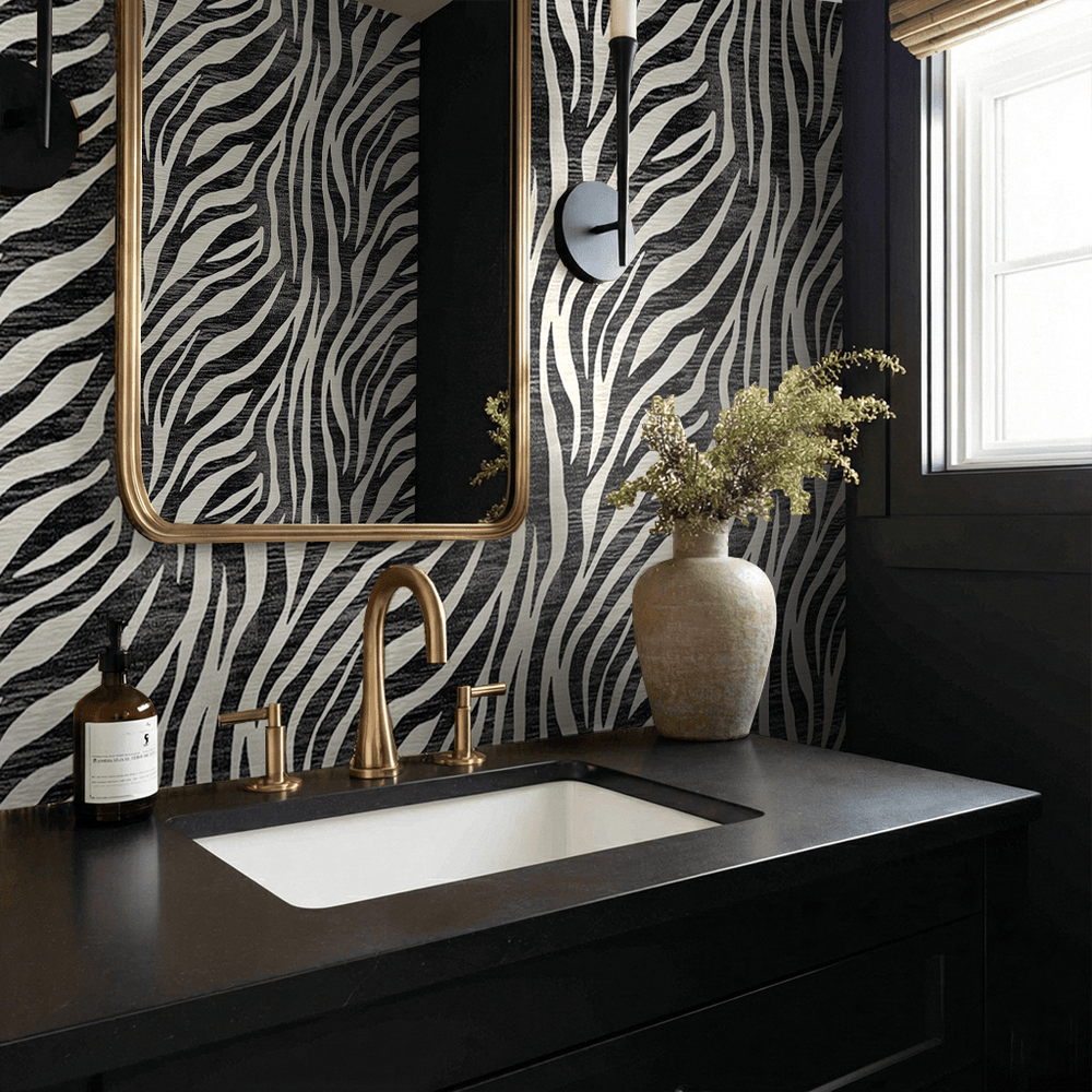 Georgina Wallpaper - Painted Paper