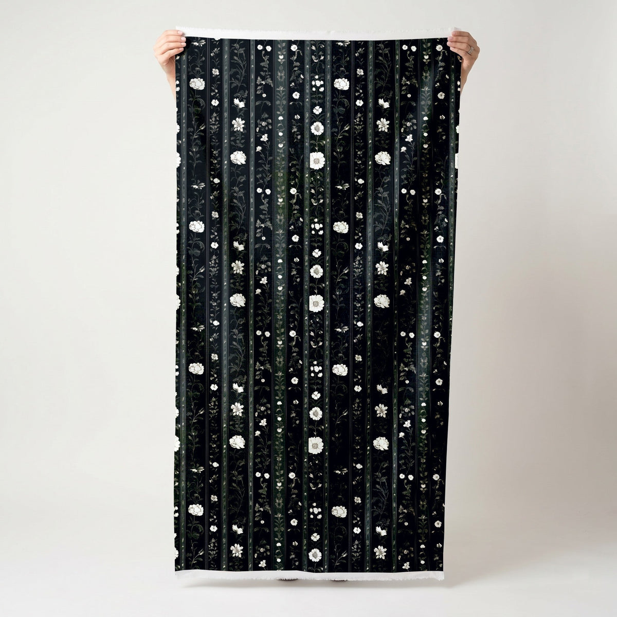 Green Dahlia - Fabric - Painted Paper
