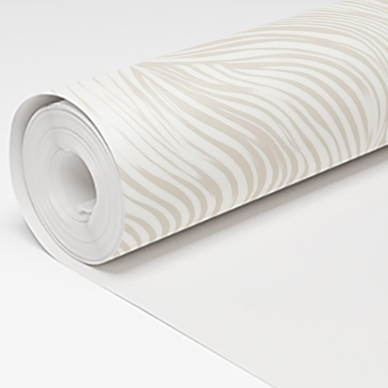 Marguerite Wallpaper - Painted Paper